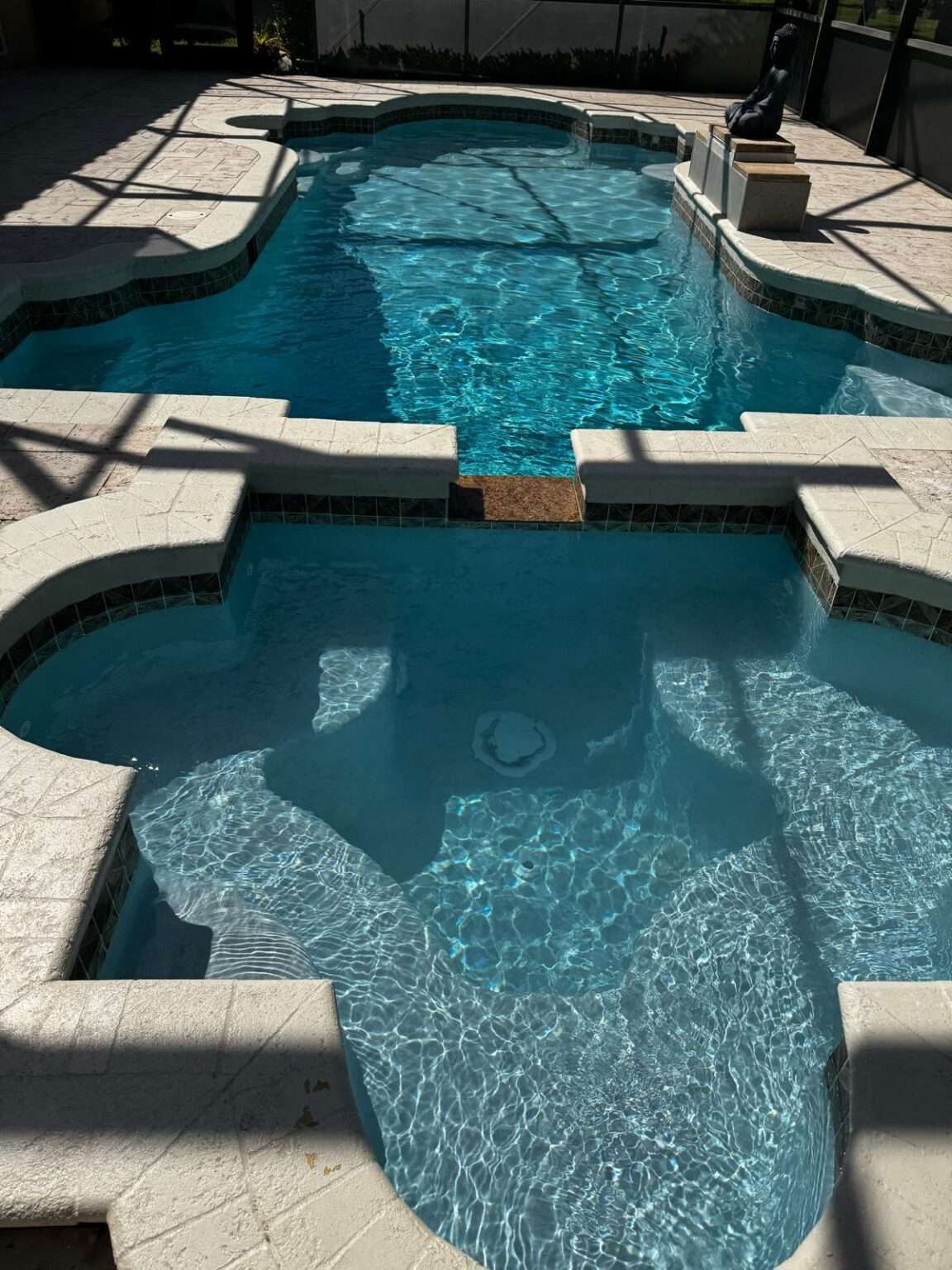 Top Pool Builders Dallas | Custom Pool Construction | AquaVida Pools & Spas