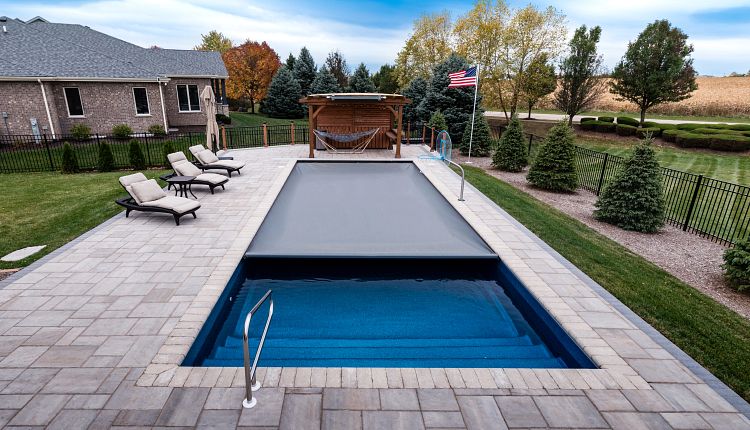 How To Open an Automatic Pool Cover